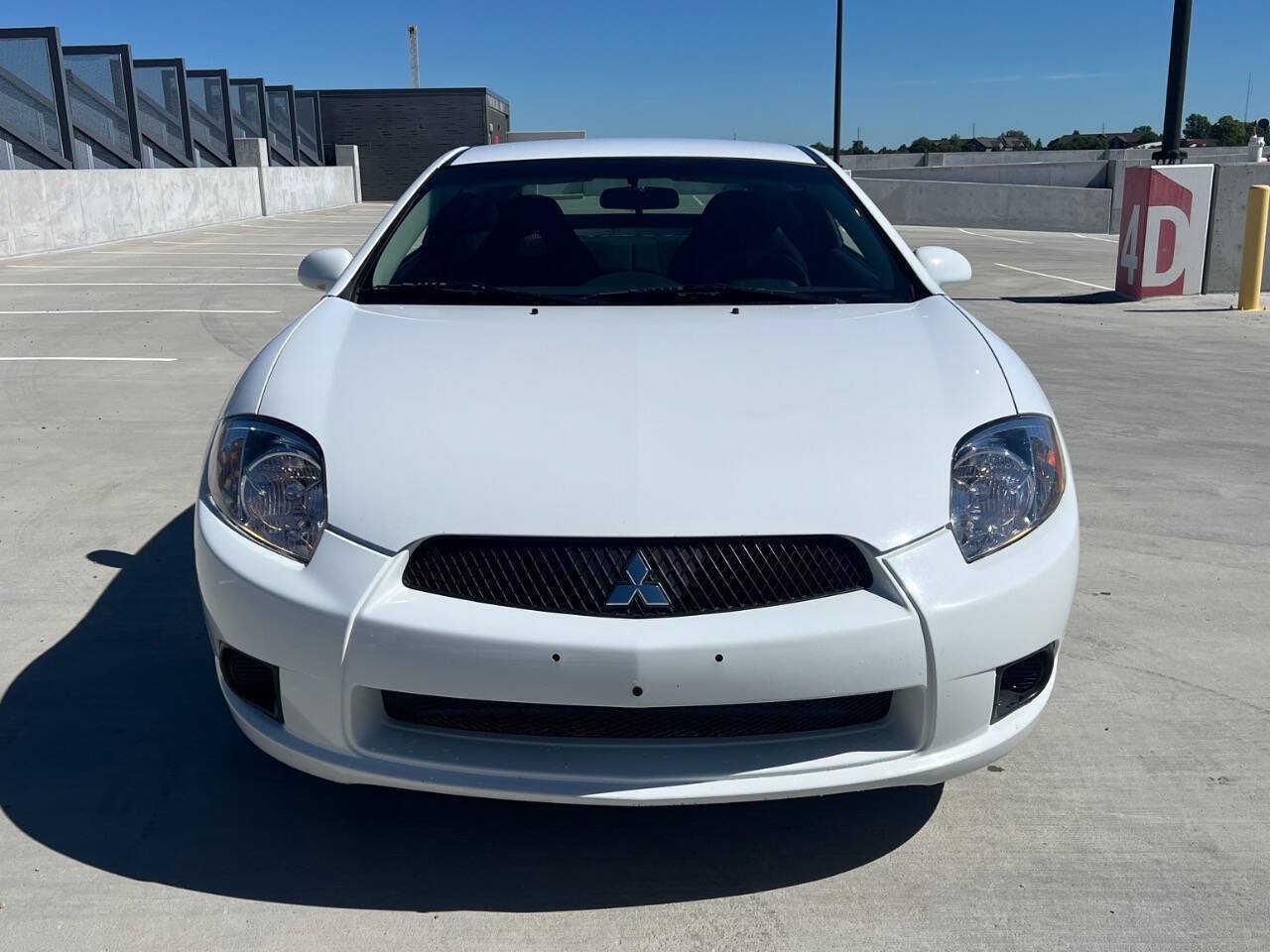 Used 2009 Mitsubishi Eclipse GS FWD image 7