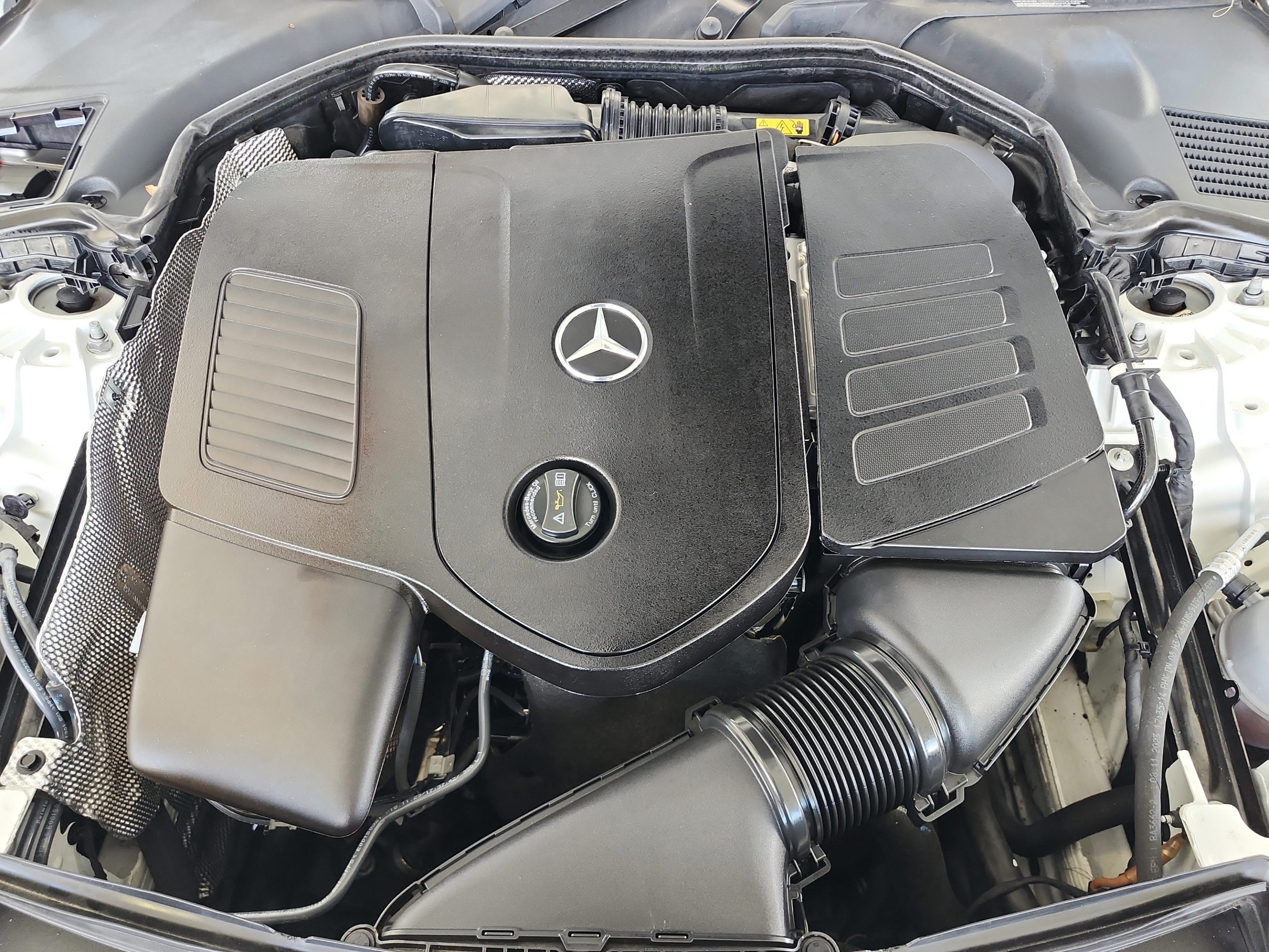 Used 2024 Mercedes-Benz C 300 Sedan image 22