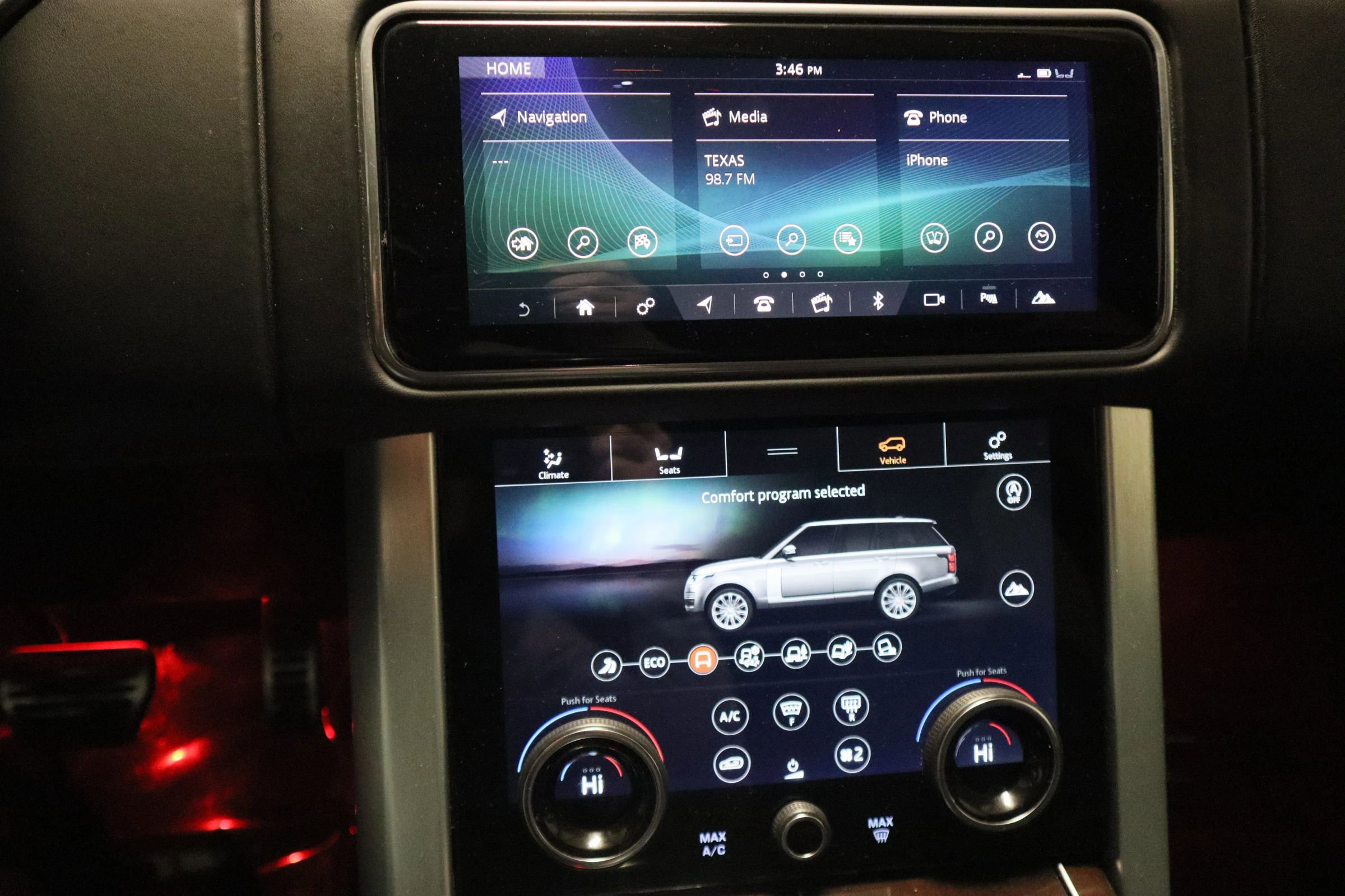 Used 2022 Land Rover Range Rover Westminster Edition image 18