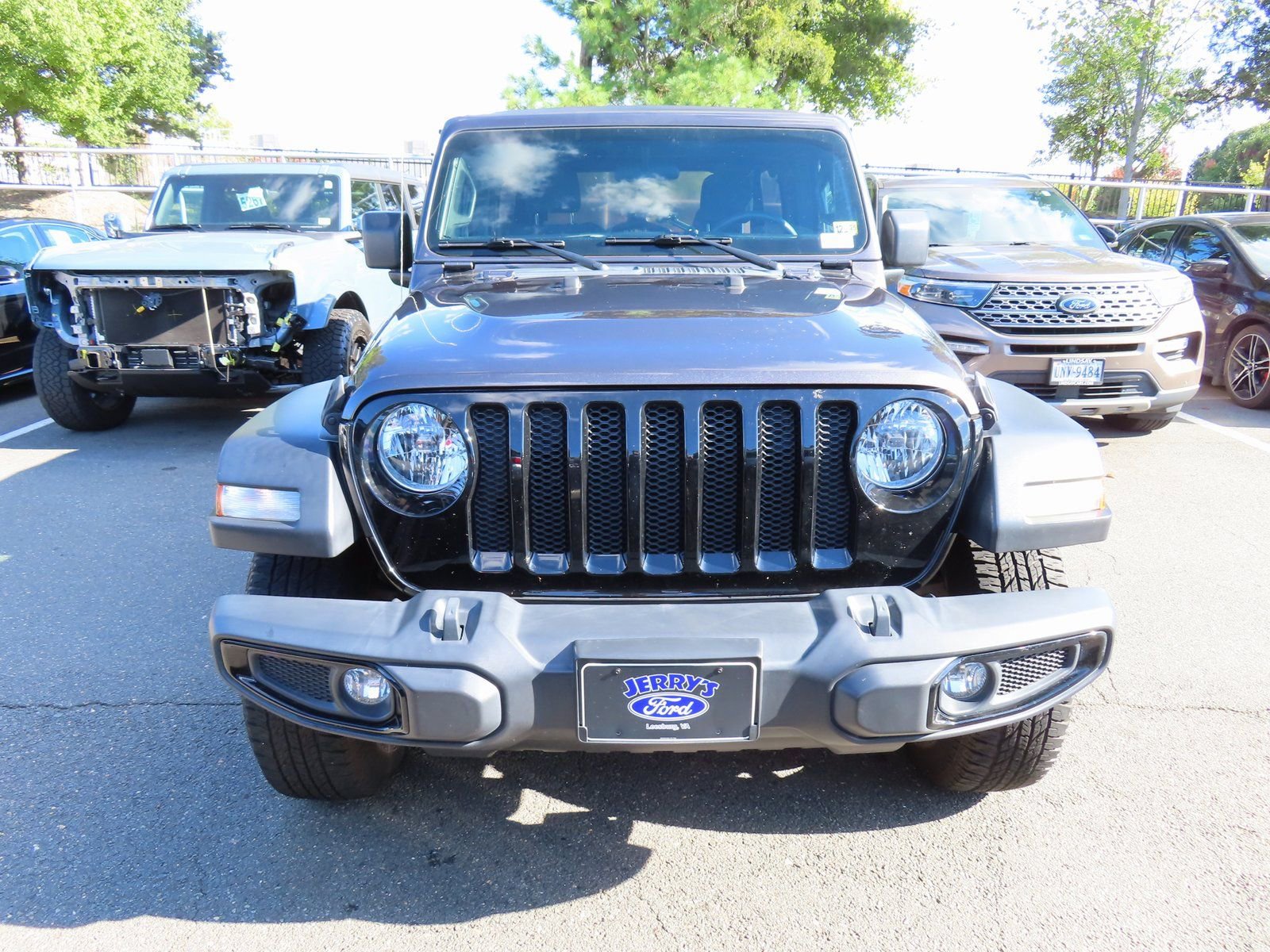 Used 2021 Jeep Wrangler Unlimited Sport image 2