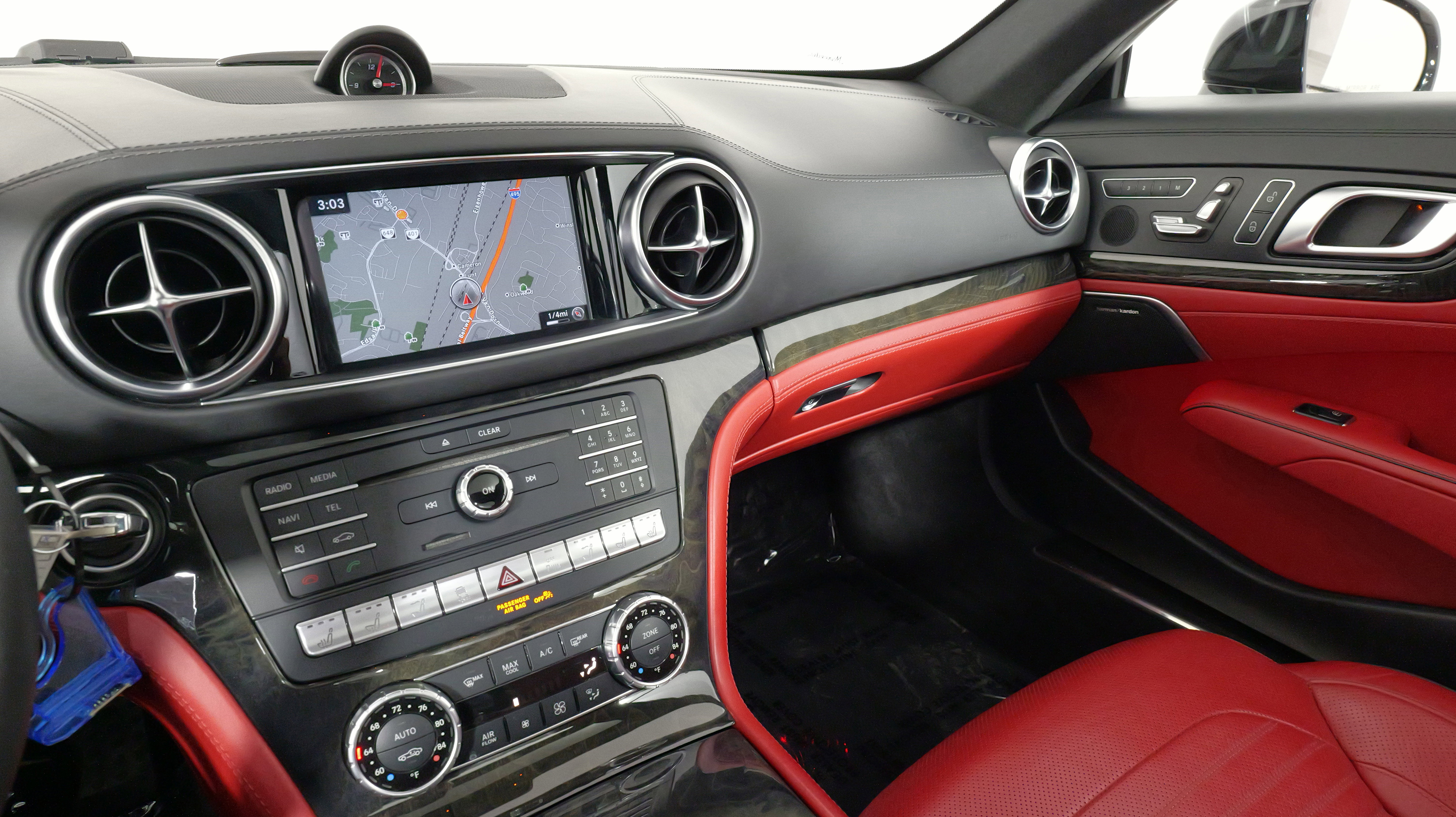 Used 2018 Mercedes-Benz SL 450 image 35