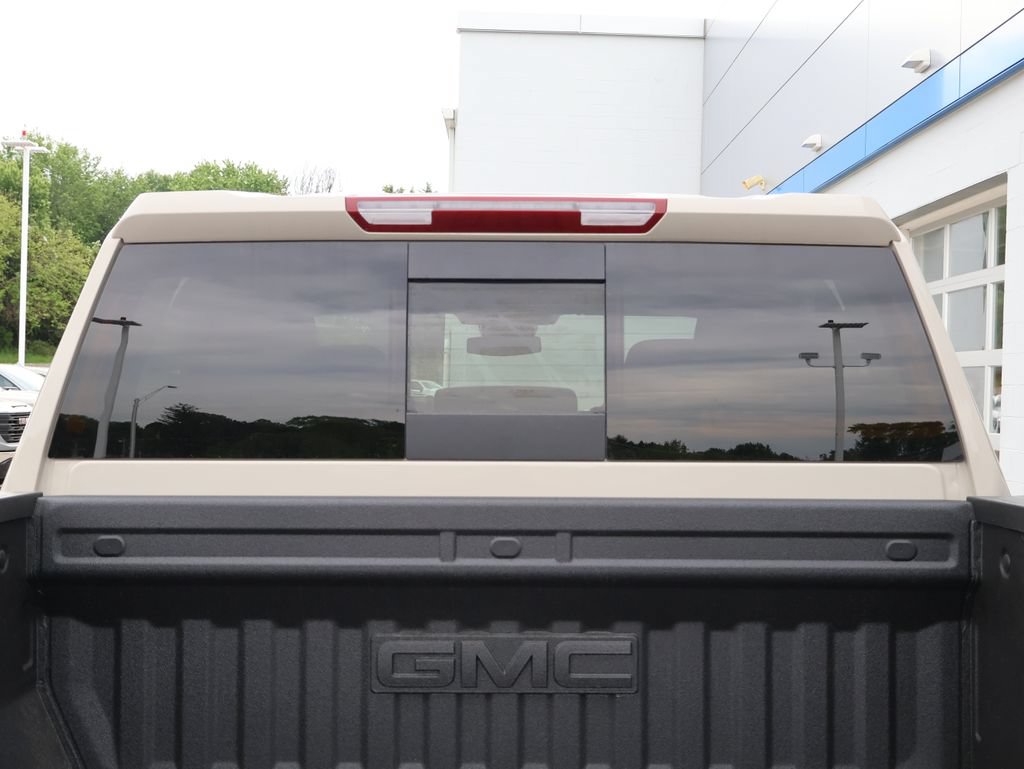 New 2026 GMC Sierra 3500 SLE w/ Preferred Package AWD/4WD image 36