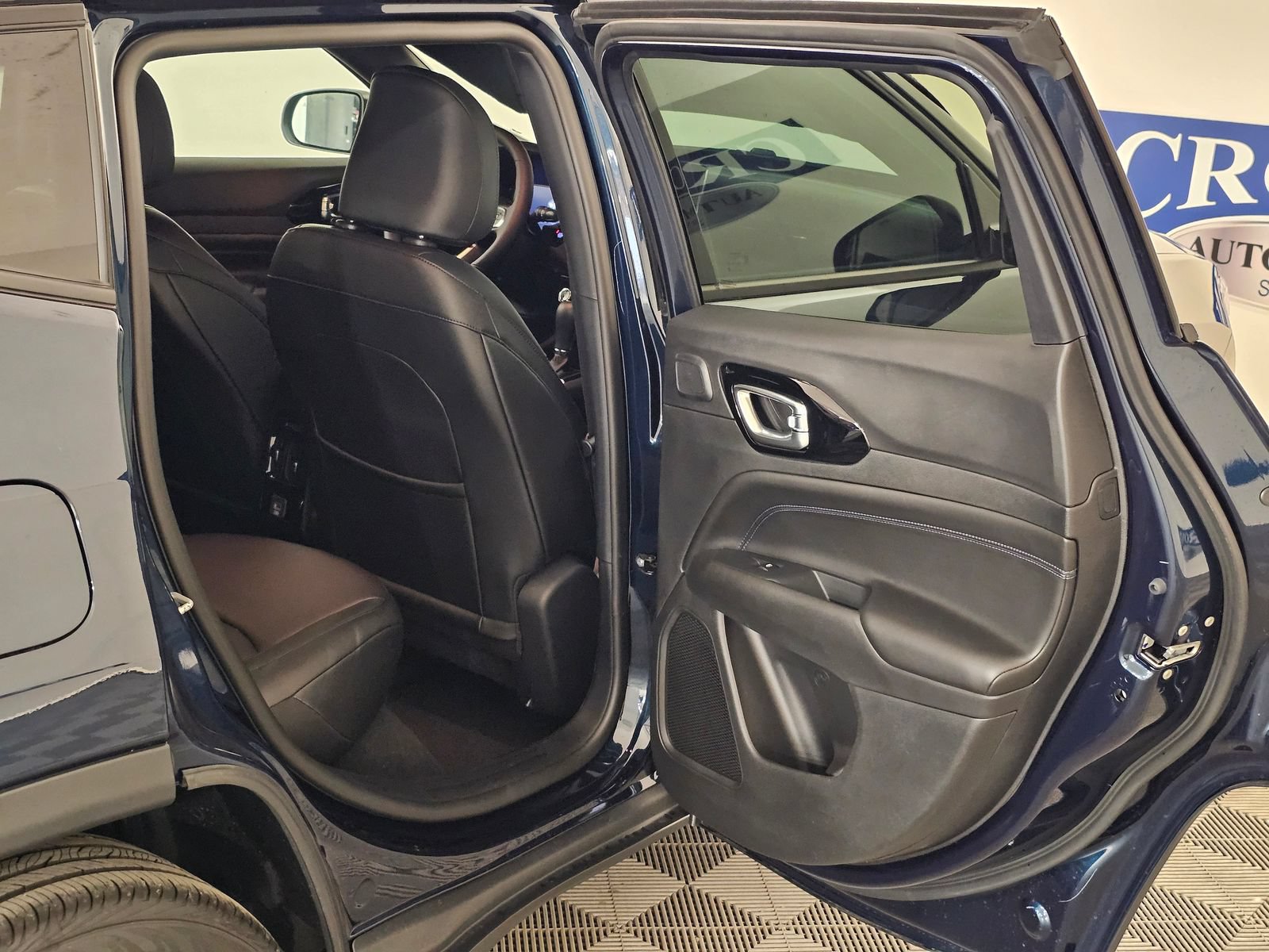 New 2026 Jeep Compass Limited w/ Sun, Sound & Navigation Group AWD/4WD image 24