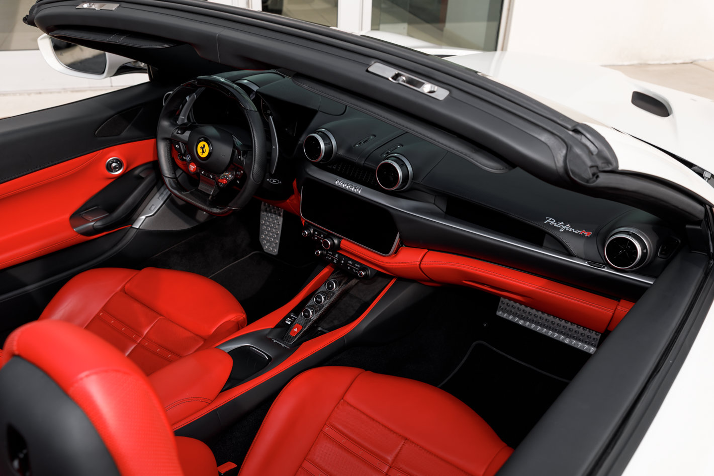 Used 2023 Ferrari Portofino M RWD image 34