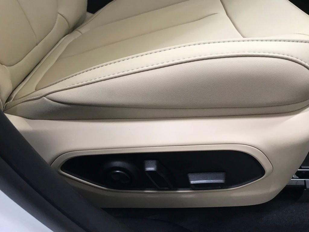 New 2025 Jeep Grand Cherokee L Limited image 43