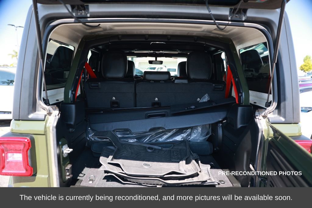 Used 2023 Jeep Wrangler Unlimited Rubicon 4xe image 39