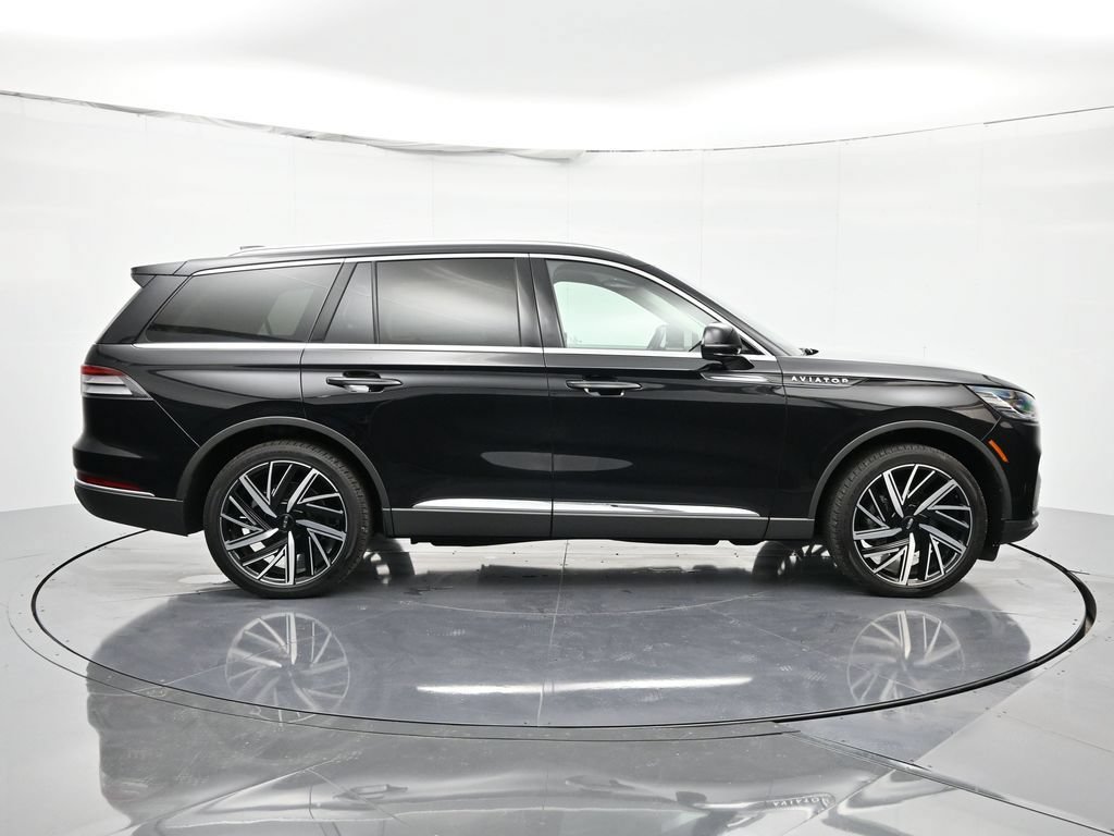 New 2025 Lincoln Aviator Reserve w/ Equipment Group 201A AWD/4WD image 4