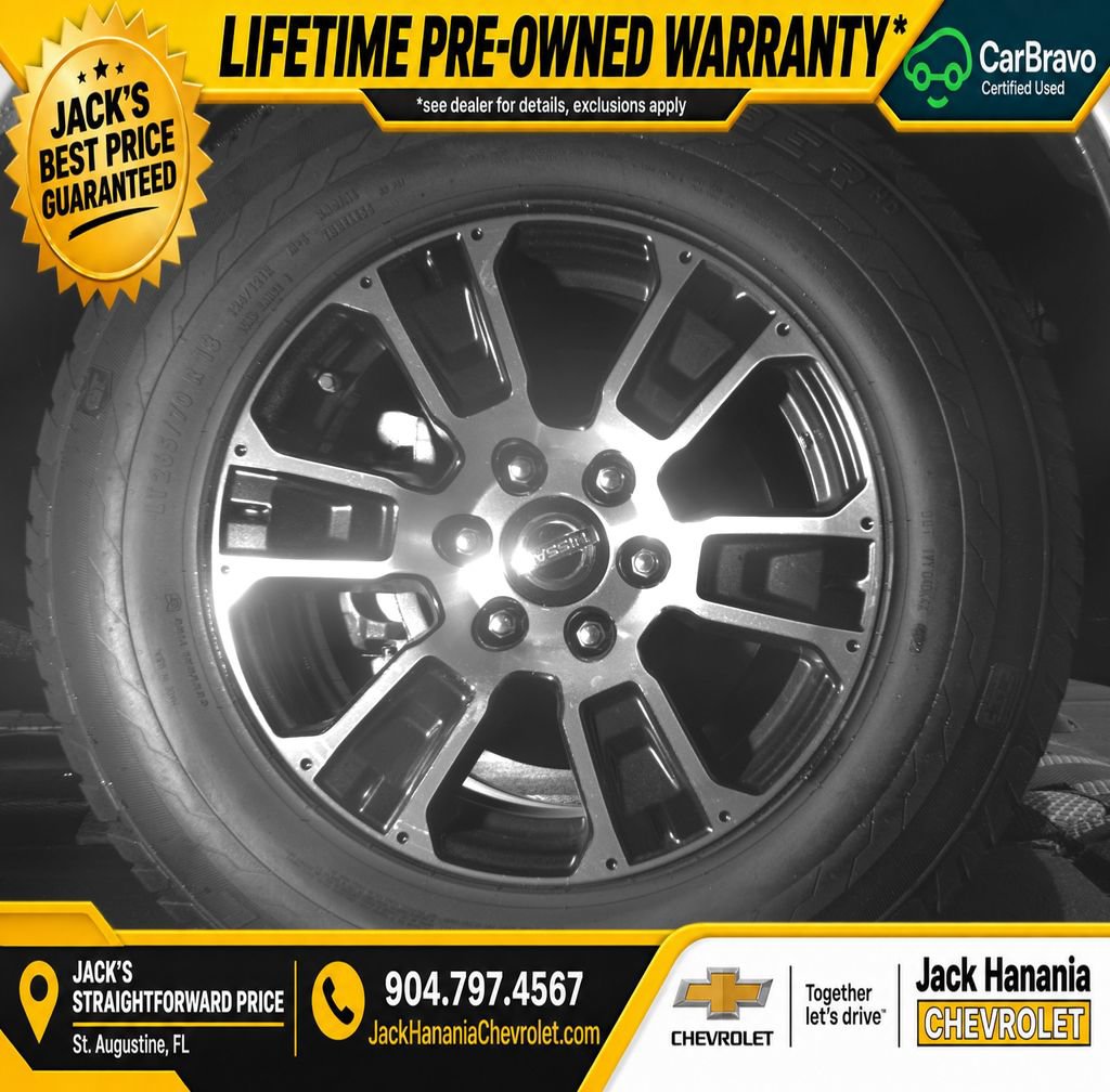 Used 2022 Nissan Titan SV RWD image 23