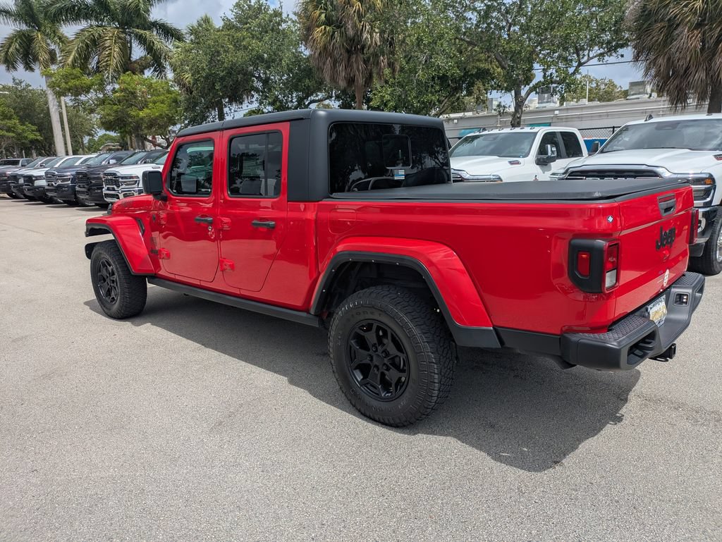 Used 2022 Jeep Gladiator Sport AWD/4WD image 8