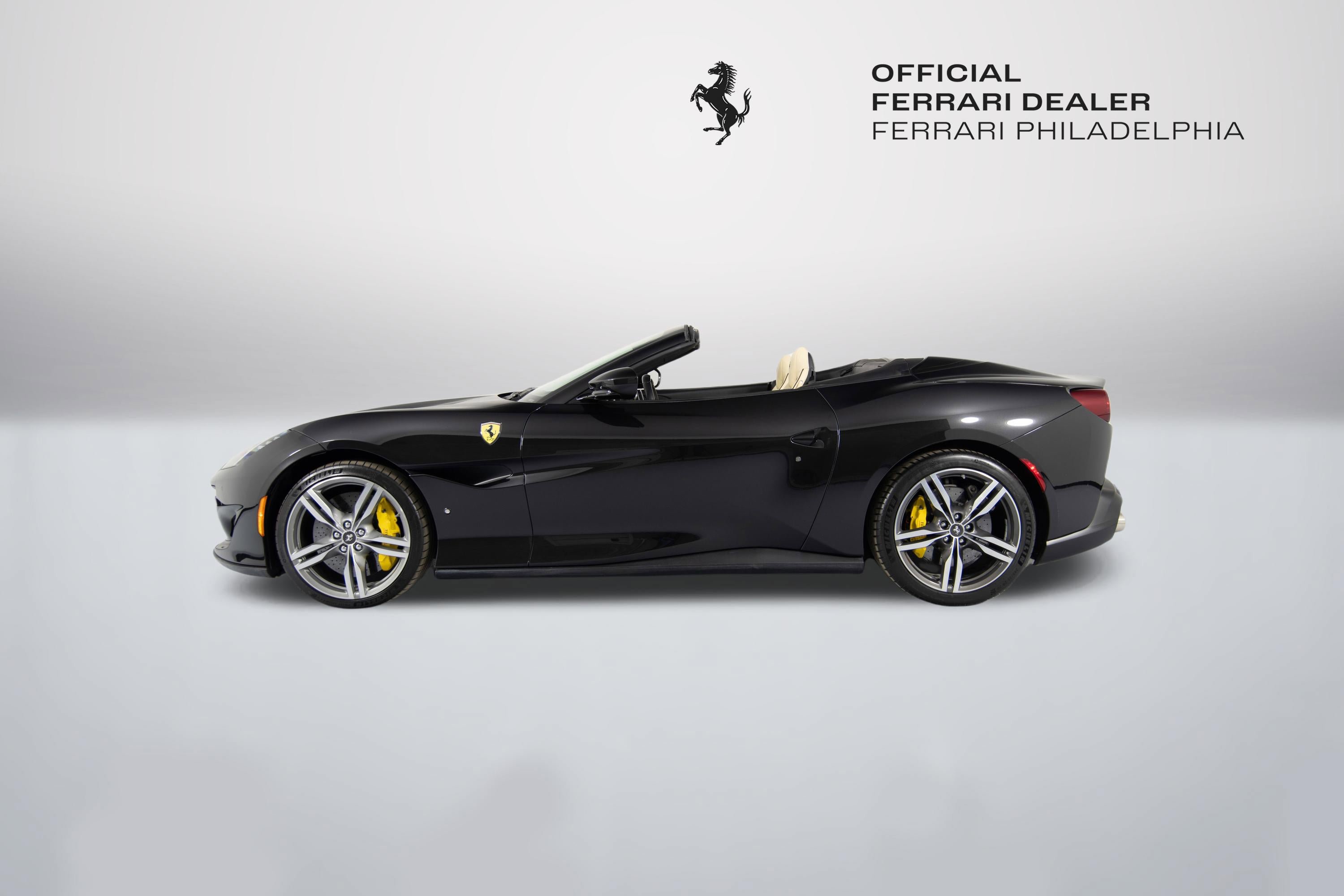 Certified 2019 Ferrari Portofino image 5