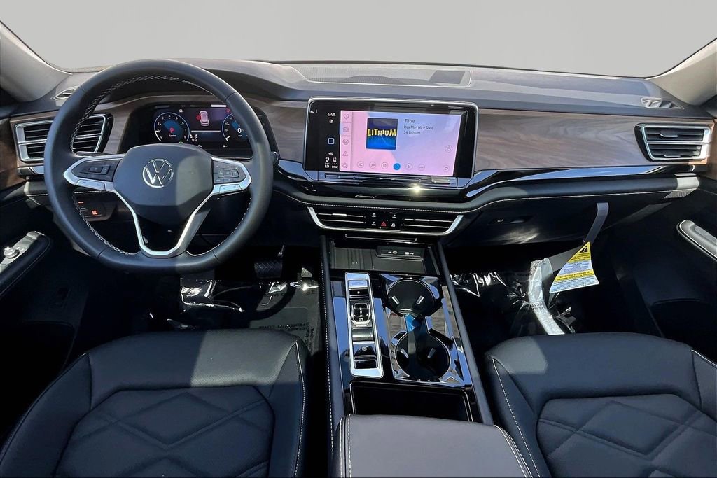 New 2026 Volkswagen Atlas SE image 7