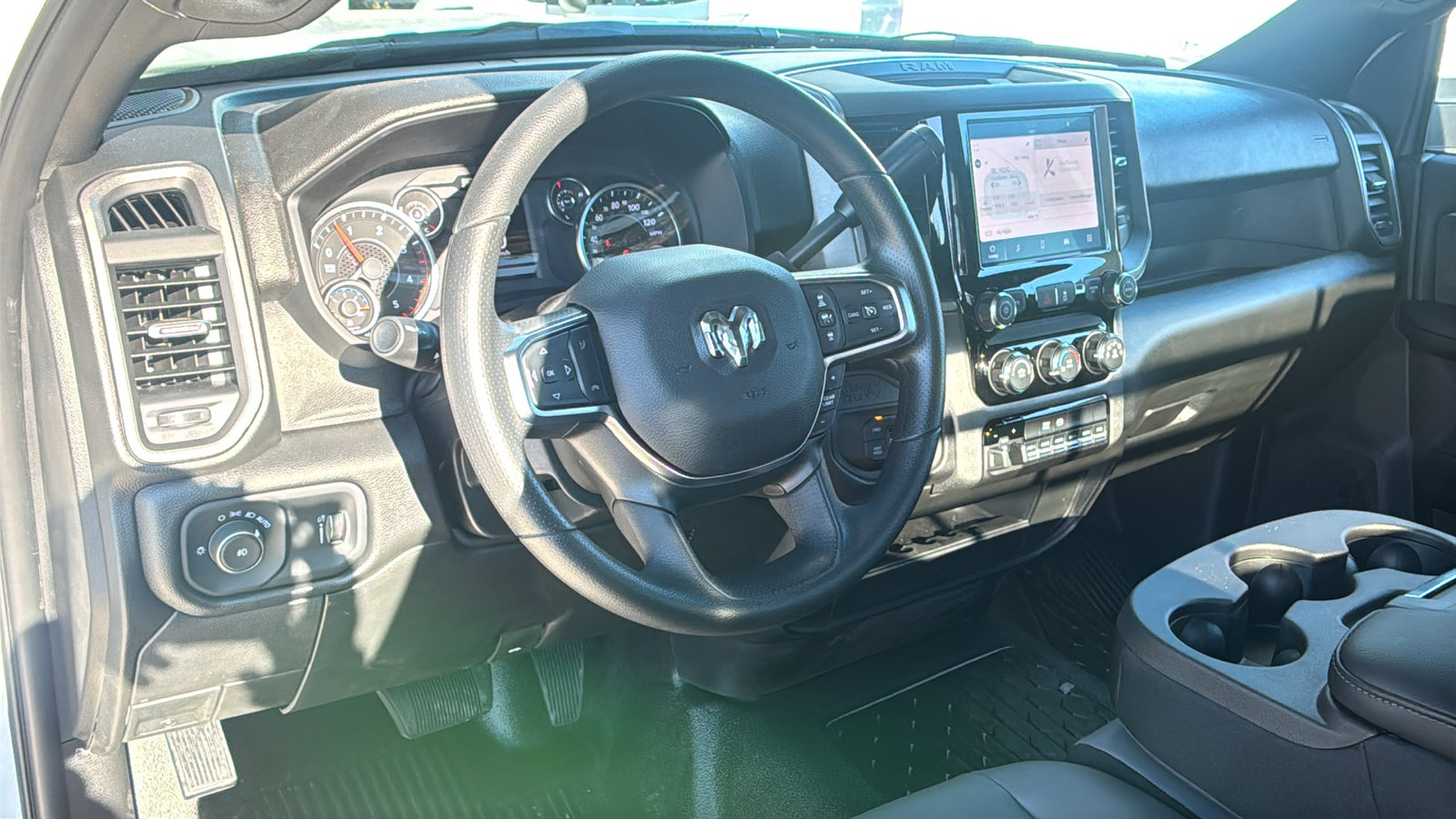 New 2026 RAM 5500 Tradesman w/ Chrome Appearance Group image 15