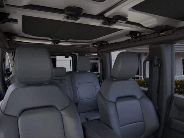 New 2025 Ford Bronco Badlands image 12