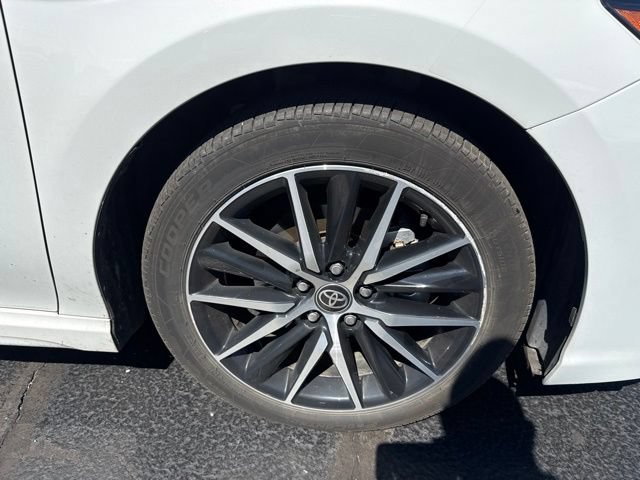Used 2023 Toyota Camry SE w/ Cold Weather Package FWD image 9