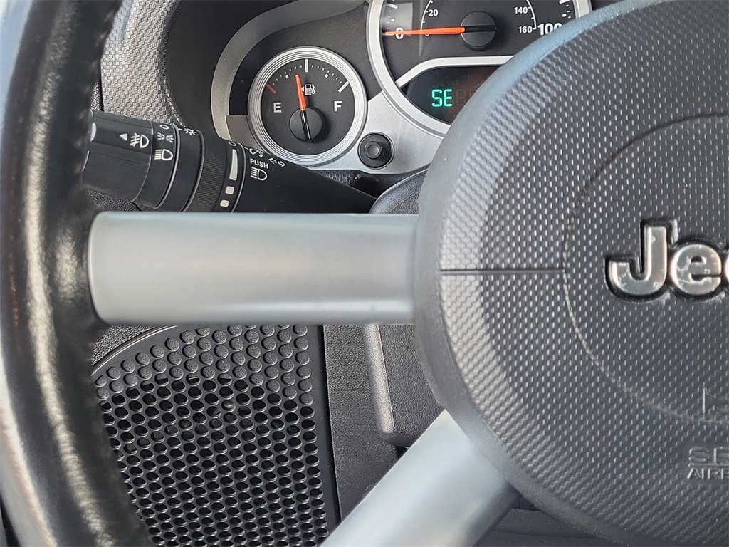 Used 2008 Jeep Wrangler Sahara w/ Dual Top Group image 23