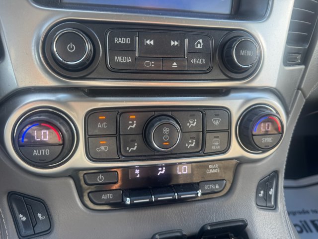Used 2017 Chevrolet Tahoe LT w/ Luxury Package AWD/4WD image 17
