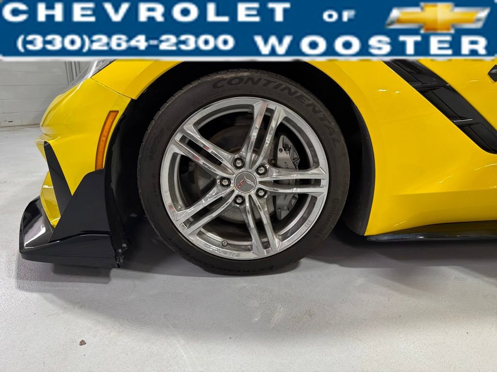 Used 2016 Chevrolet Corvette Stingray Coupe w/ Battery Protection Package image 30