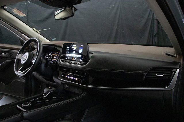 Used 2023 Nissan Rogue SL w/ SL Premium Package image 15