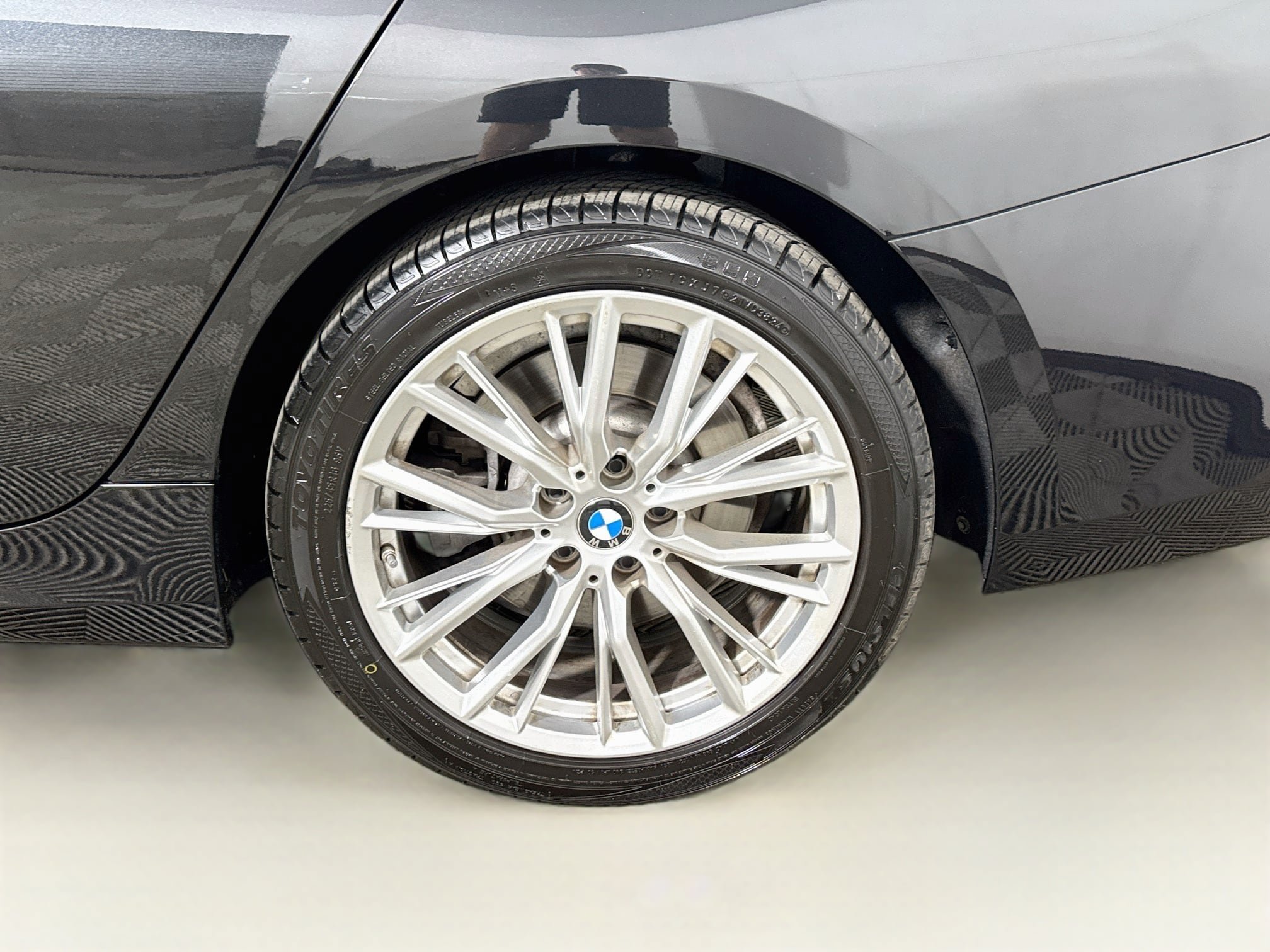 Used 2024 BMW 330i xDrive Sedan w/ Convenience Package AWD/4WD image 30