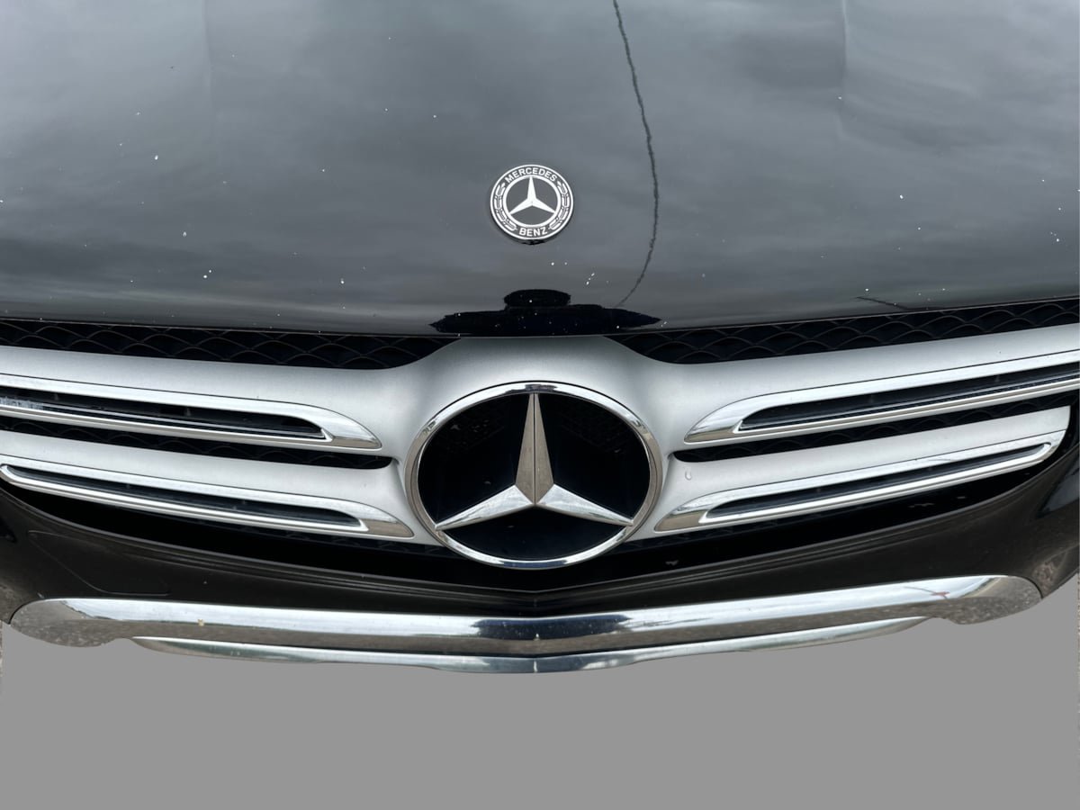 Used 2017 Mercedes-Benz GLC 300 4MATIC w/ Premium 1 Package image 35