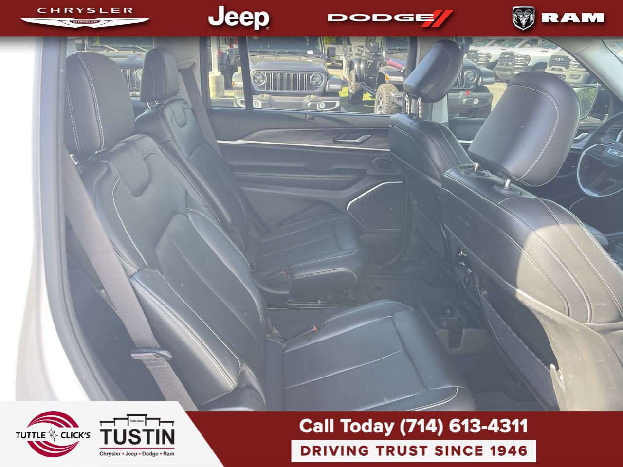 Used 2023 Jeep Grand Cherokee L Limited w/ Luxury Tech Group II AWD/4WD image 23