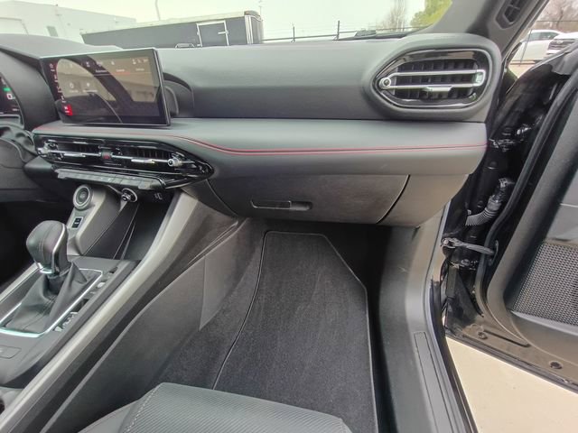 Used 2024 Dodge Hornet R/T w/ Tech Pack w/o Parking image 19