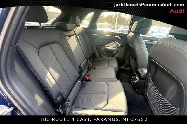 Used 2023 Audi Q3 2.0T Premium Plus w/ Premium Plus Package image 25