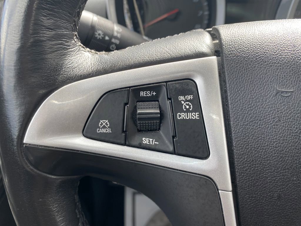 Used 2017 Chevrolet Equinox LT w/ Convenience Package image 26