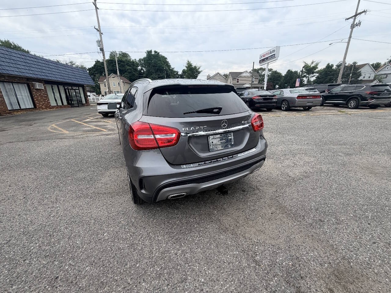 Used 2015 Mercedes-Benz GLA 250 4MATIC image 32