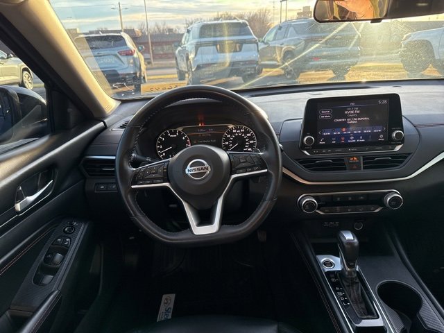 Used 2021 Nissan Altima 2.5 SR image 19