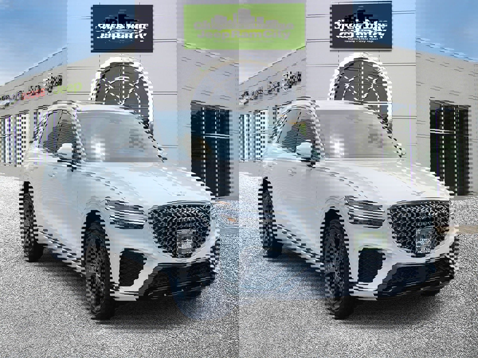 Used 2025 Genesis GV70 3.5T Sport w/ Sport Advanced Package image 4