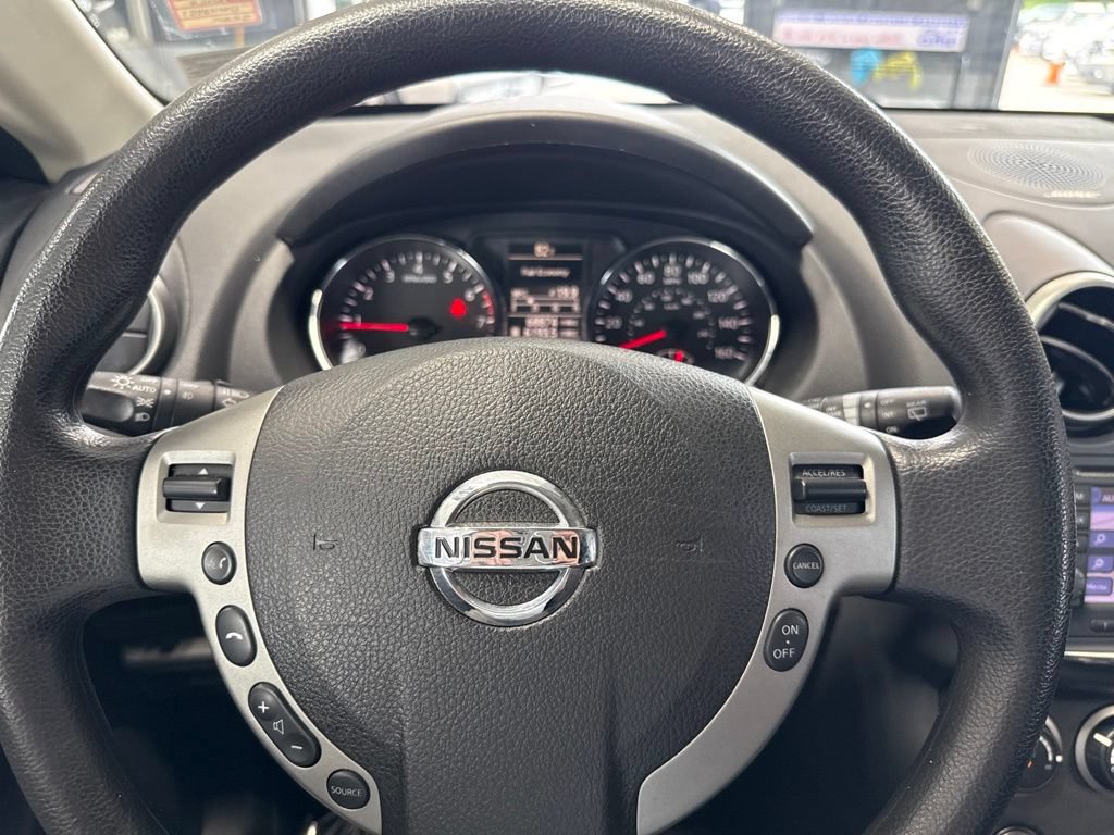 Used 2013 Nissan Rogue SV w/ Premium Pkg AWD/4WD image 17