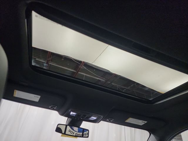 Used 2021 Chevrolet Silverado 1500 High Country w/ Safety Package II image 20