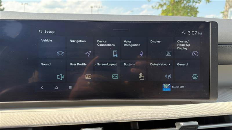 Used 2025 Hyundai Tucson Limited FWD image 27