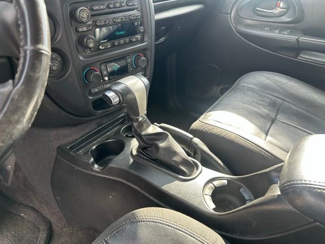 Used 2005 Chevrolet TrailBlazer LT AWD/4WD image 9