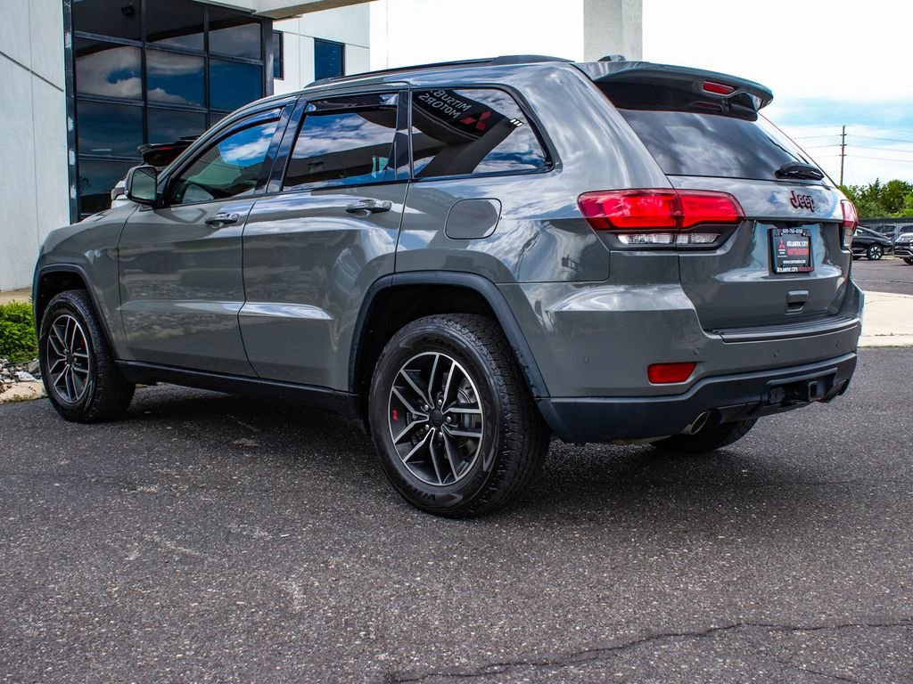 Used 2021 Jeep Grand Cherokee Trailhawk w/ Premium Lighting Group AWD/4WD image 4