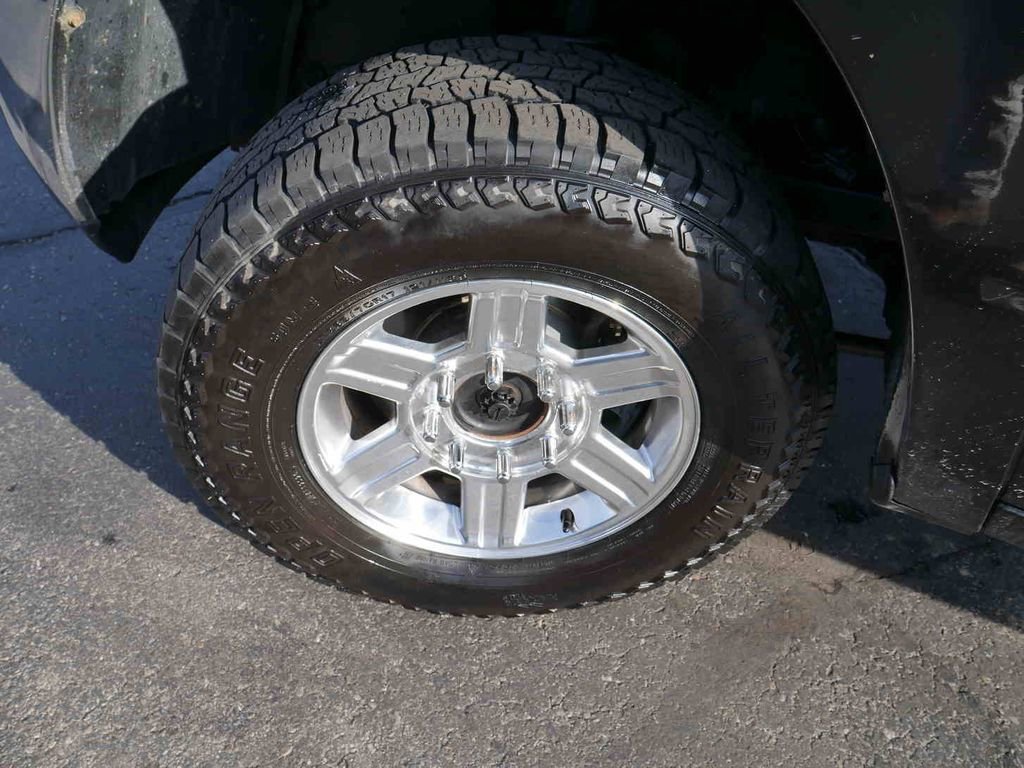 Used 2011 RAM 2500 Laramie w/ Protection Group image 12