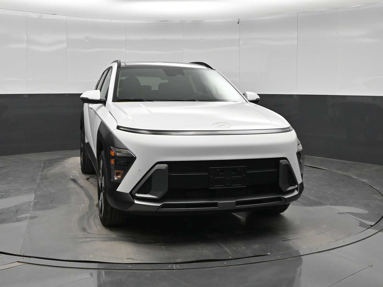 New 2026 Hyundai Kona Limited AWD/4WD image 2