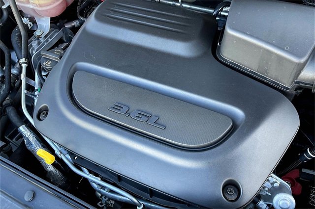 Used 2021 Chrysler Pacifica Touring-L image 34