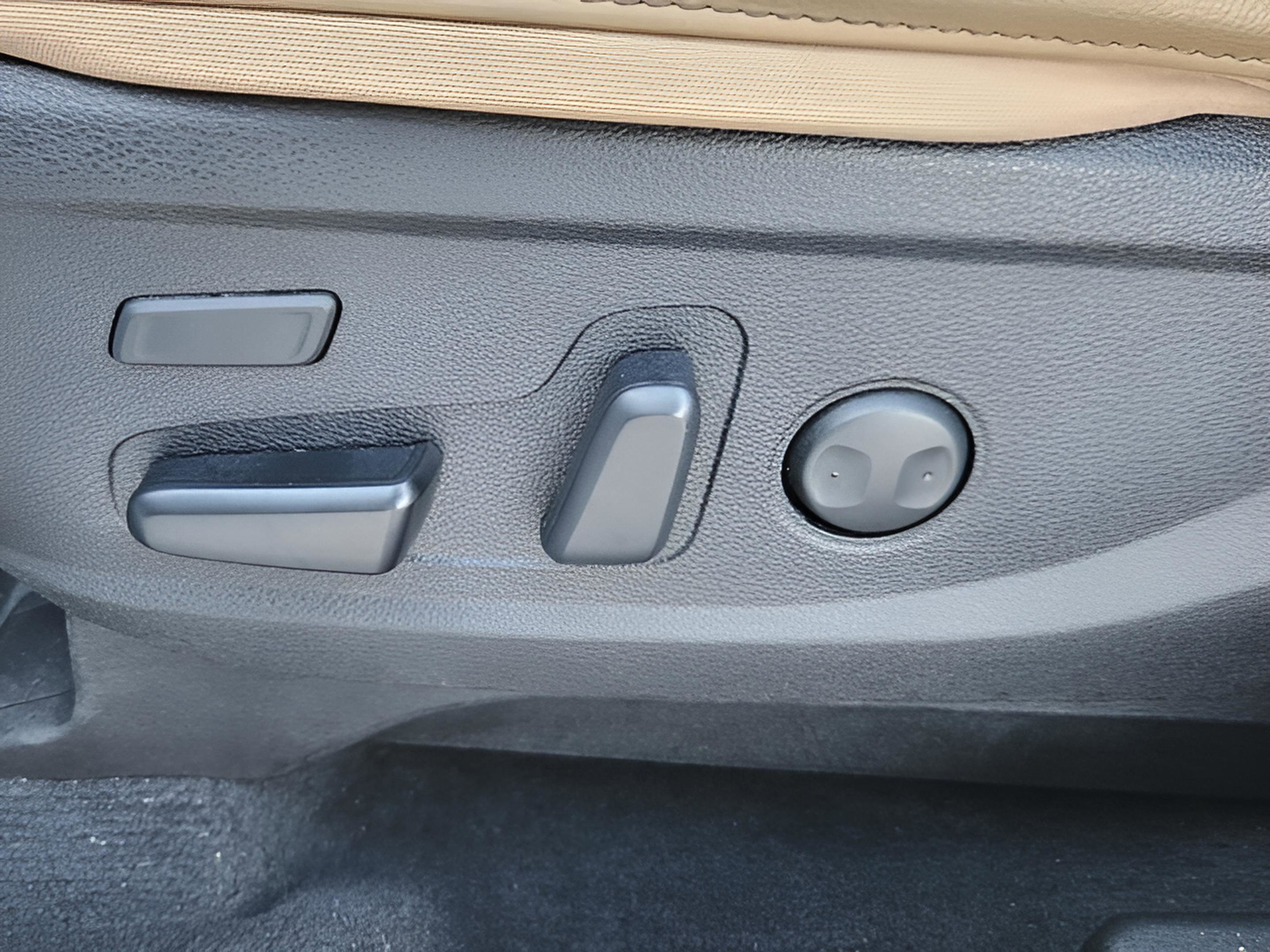 Used 2021 Kia Telluride SX w/ Towing Package image 10