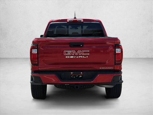 Used 2025 GMC Canyon Denali AWD/4WD image 7