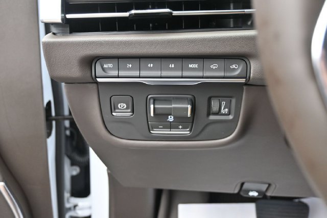 New 2026 Cadillac Escalade Luxury w/ Touring Package AWD/4WD image 31