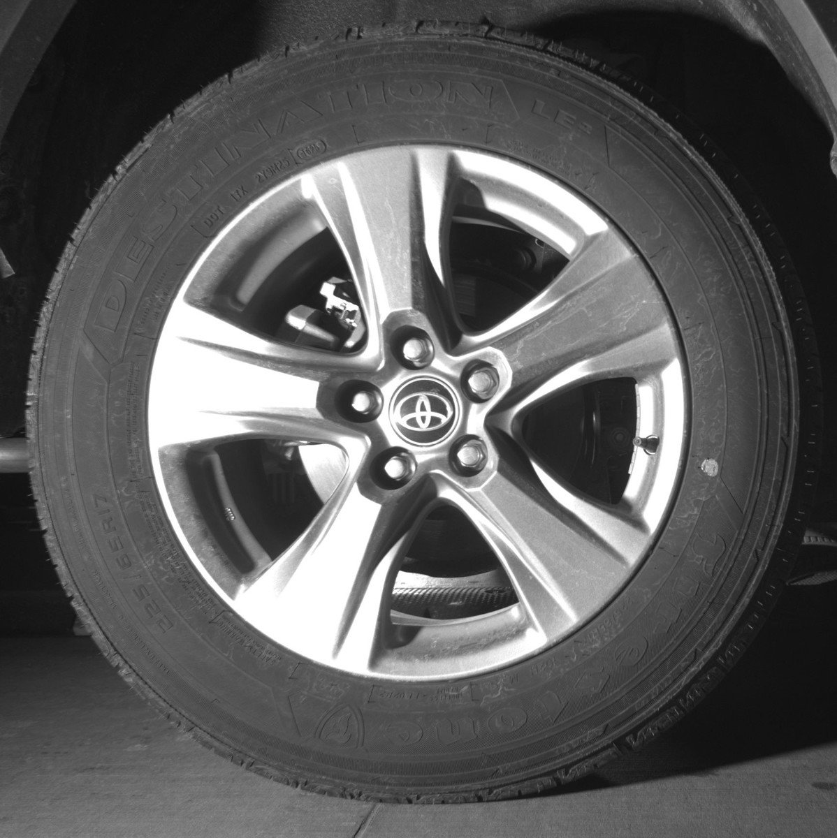 Used 2025 Toyota RAV4 XLE w/ Convenience Package image 15