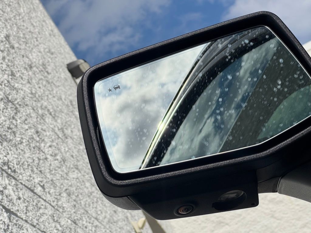 Used 2019 Chevrolet Silverado 1500 High Country w/ Technology Package image 23