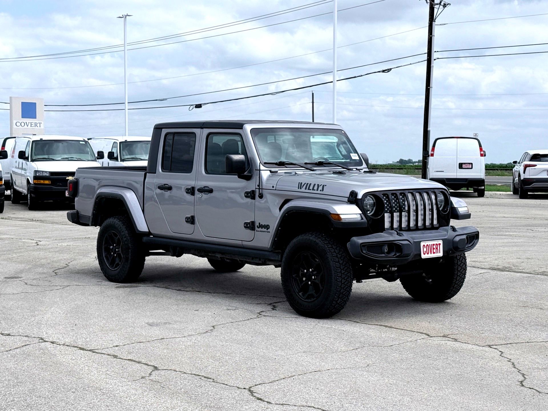 Used 2021 Jeep Gladiator Willys AWD/4WD image 8