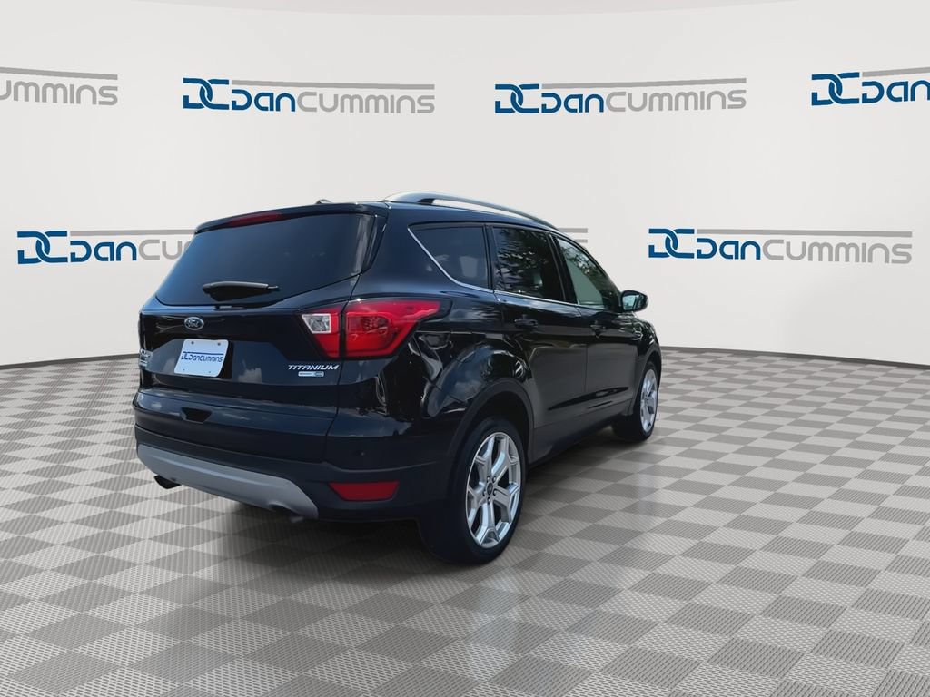 Used 2019 Ford Escape Titanium AWD/4WD image 8