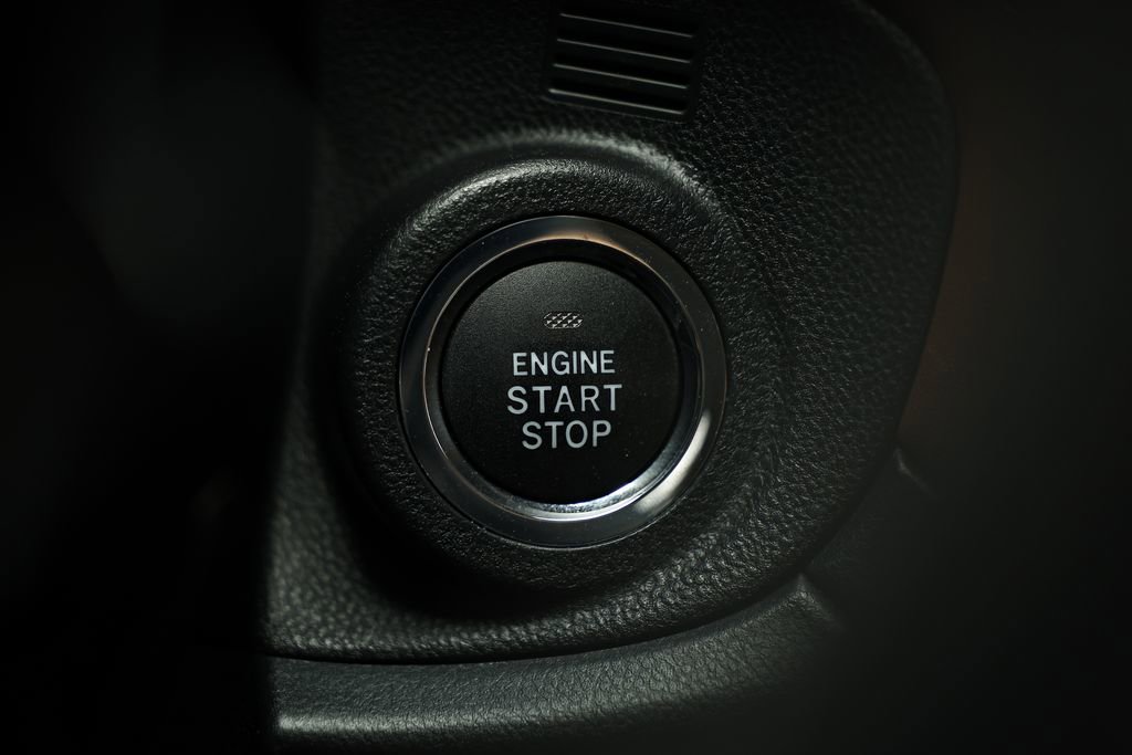 Used 2025 Subaru Outback Touring XT image 35