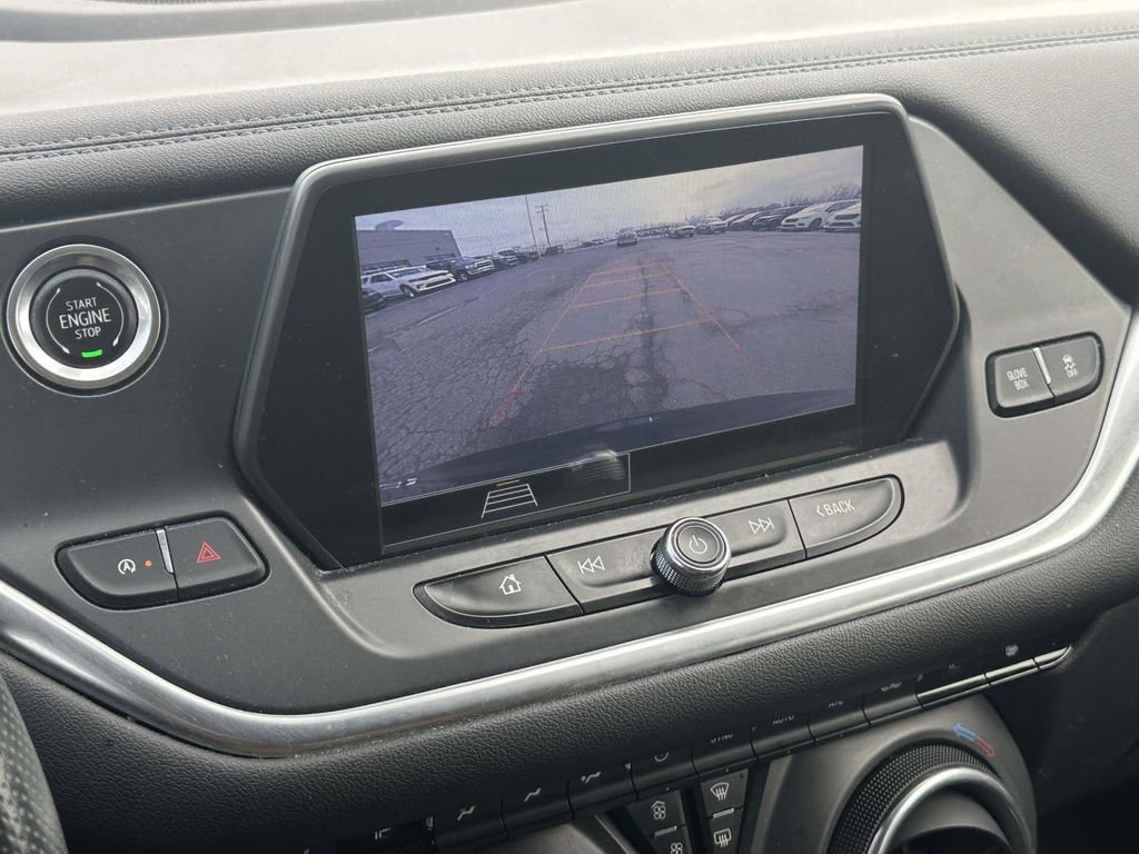 Used 2021 Chevrolet Blazer LT FWD image 24