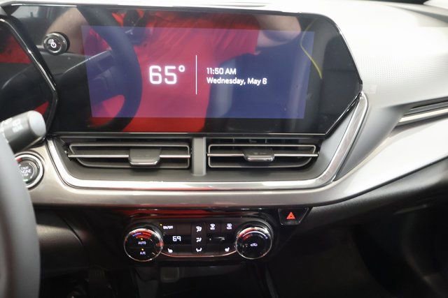 New 2026 Chevrolet Trax ACTIV w/ Driver Confidence Package FWD image 18