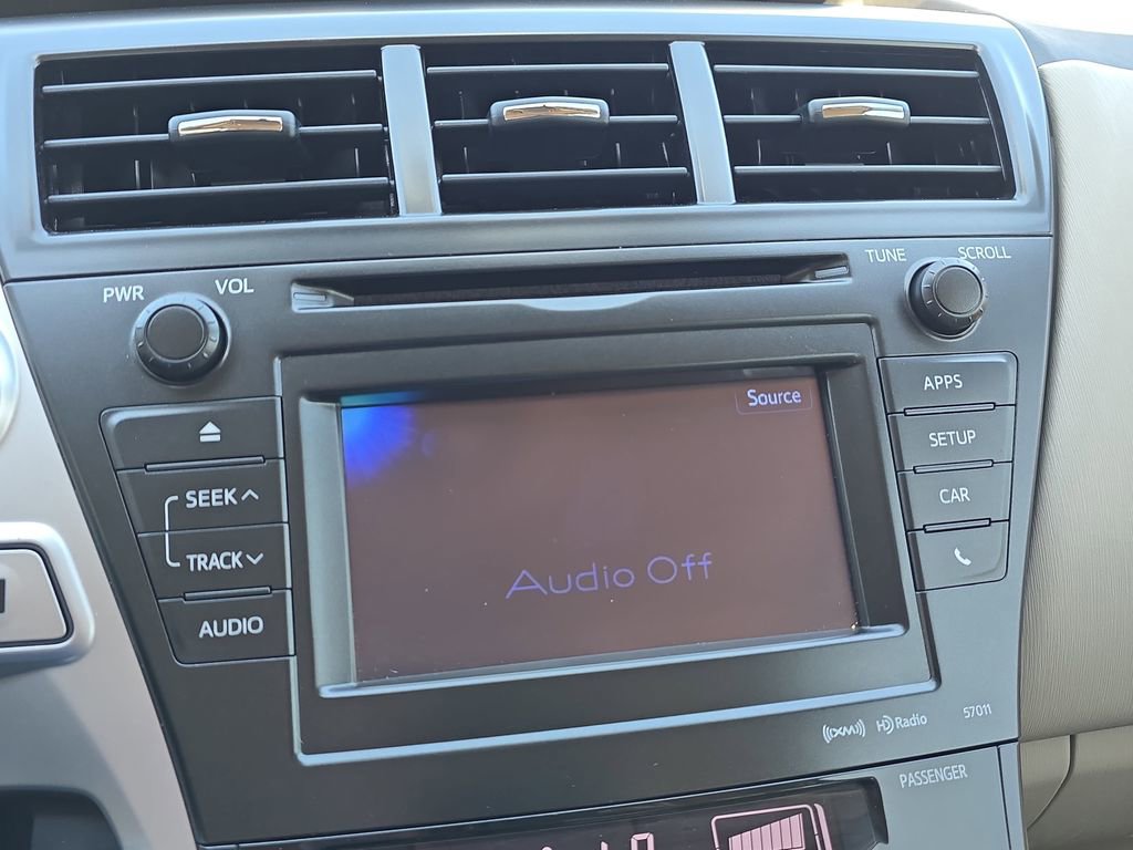 Used 2012 Toyota Prius V Three image 19